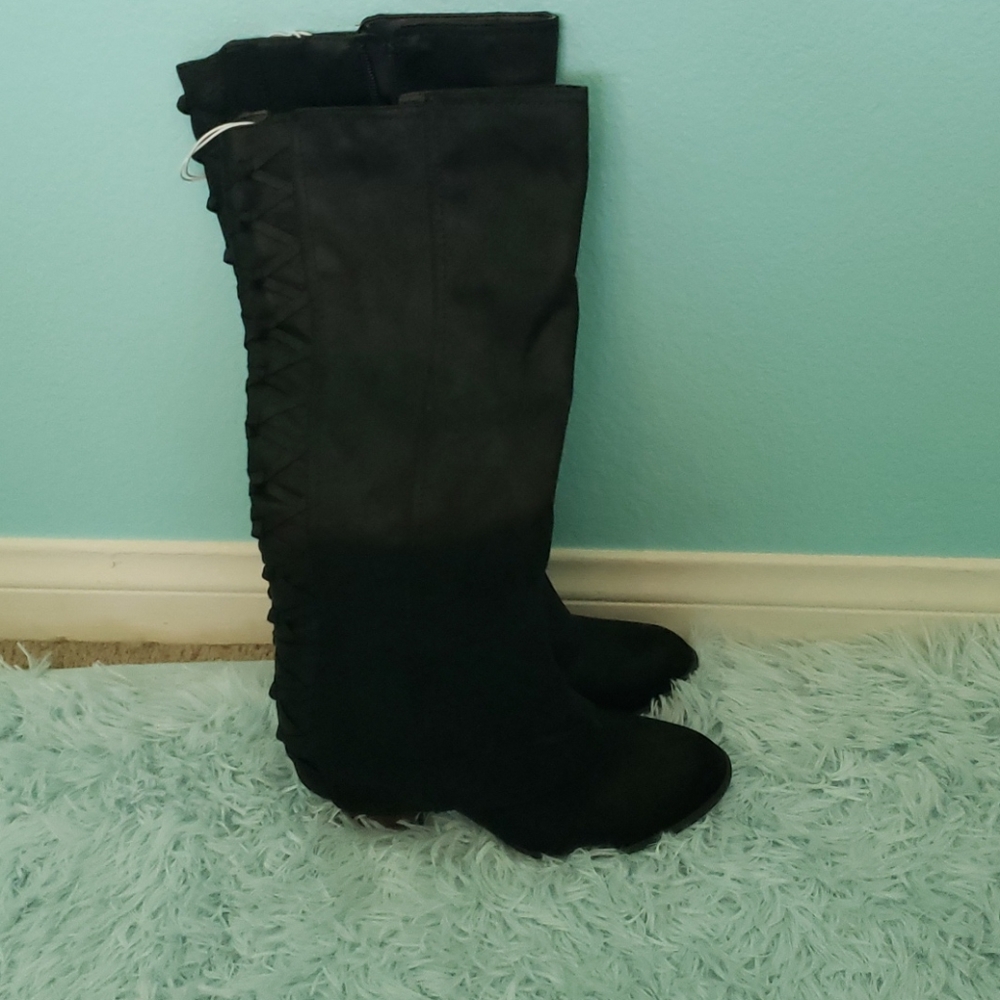 Fergilicious Black boots